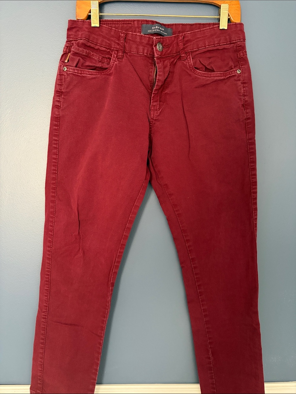 Men's Skinny Stretch Jeans - Burgundy